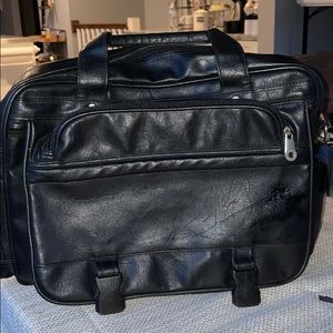 Almost new overnight or carryon bag